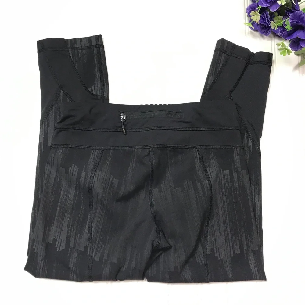 Lululemon Run:Inspire Crop Full-On Luxtreme (Mesh) - Picture 5 of 11